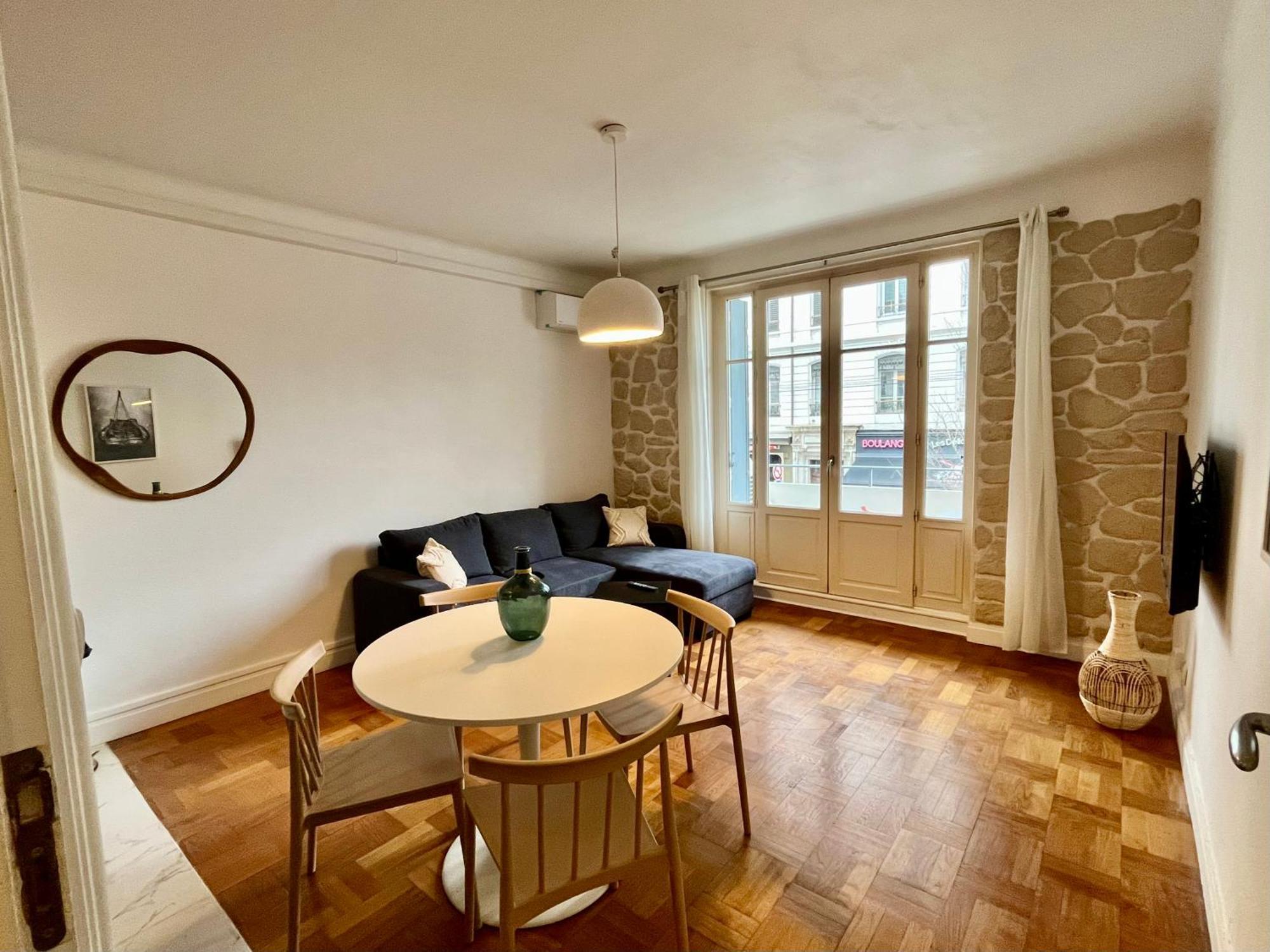 Suite Corneille Lyon Exterior foto
